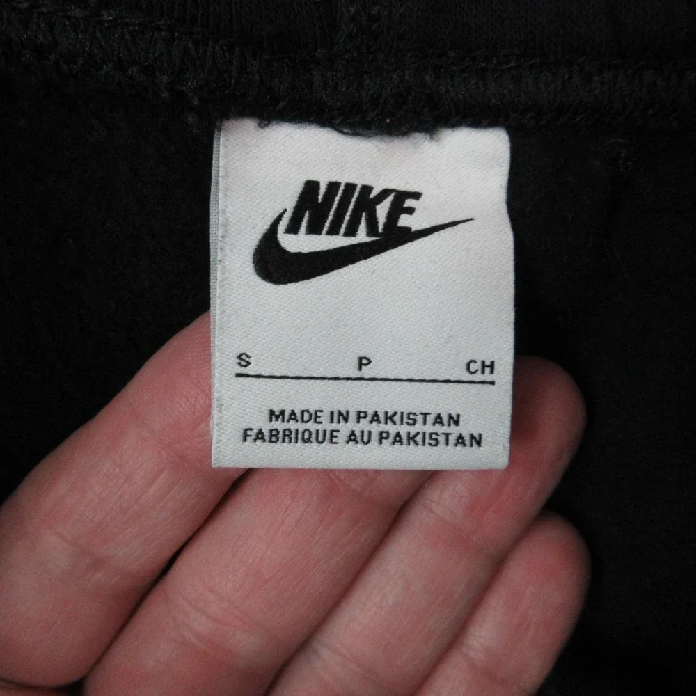 Nike Pants Womens Small Black Club Fleece Joggers Sweatpants Ankle 27x26.5*